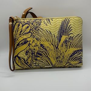 Vince Camuto Tania crossbody bag. Tropical toile yellow